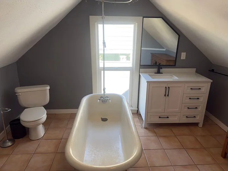 4853 NE 6th Ave — Photo 21