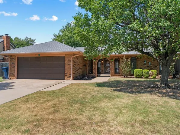 25 Corona Dr, Oklahoma City, OK 73149