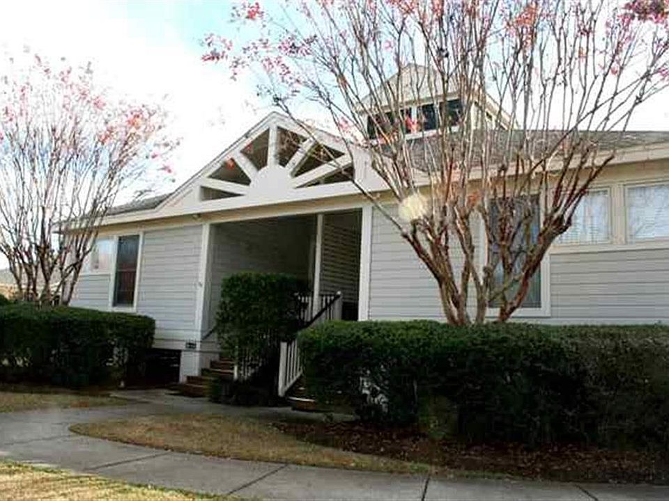 1st image of 113-A Lakeside Dr. #113-A
