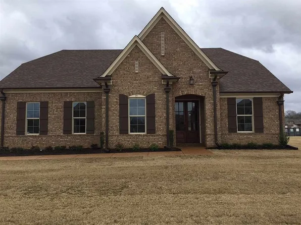 75 Shady Pine Cv, Oakland, TN 38060