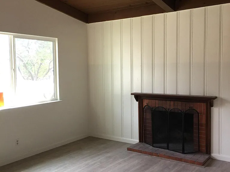 4821 Boyd Dr — Photo 5