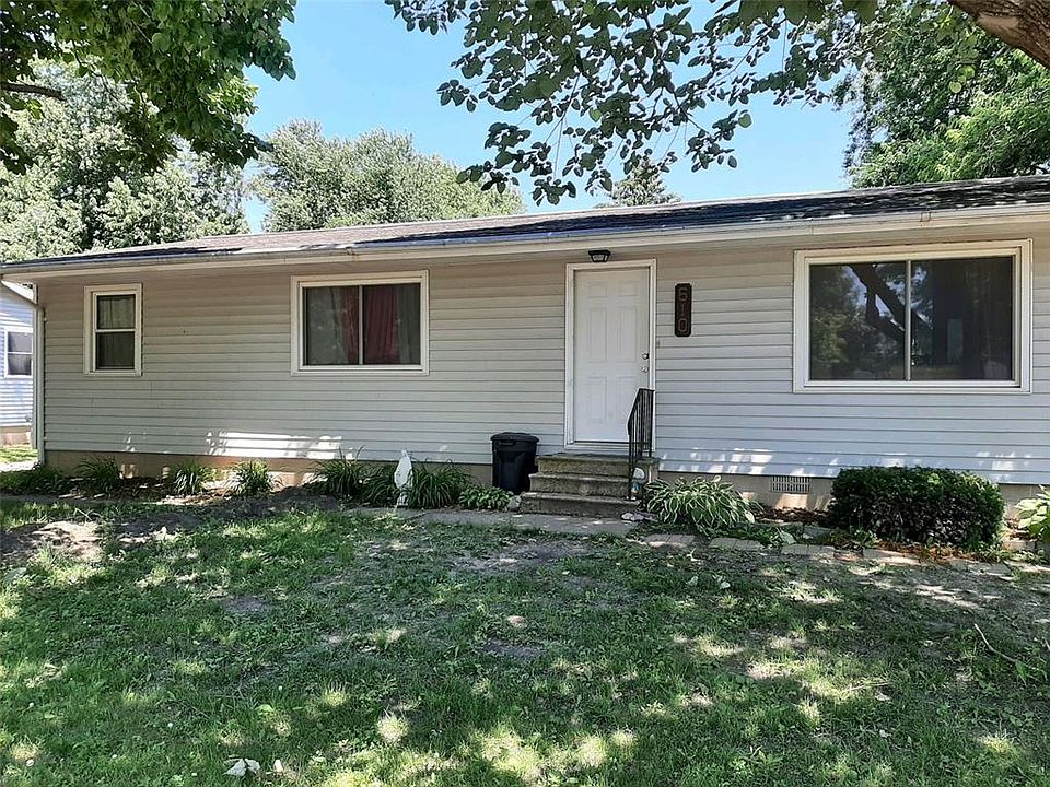 1st image of 610 Cherry Ave