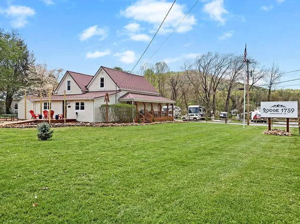 100 S Railroad Ave, Damascus, VA 24236