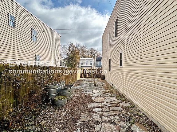 3rd image of 620 N 30th St