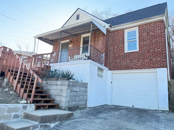 1718 Hunt Rd, Cincinnati, OH 45215