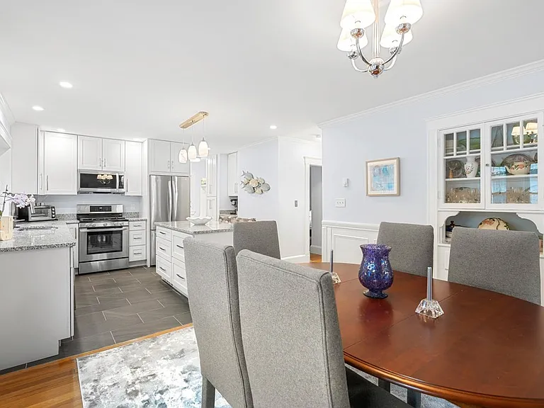 3-3A Warren Ave #2 — Photo 14