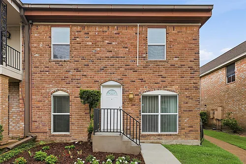 811 Threadneedle St #287 Photo 1