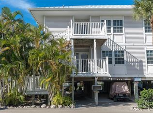 7482 Palm Island Dr BUILDING 25, Unit, FL 33946