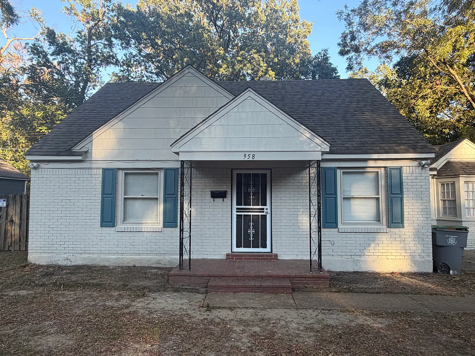 4 bed, 1702 sqft, $1,700 — Photo 1