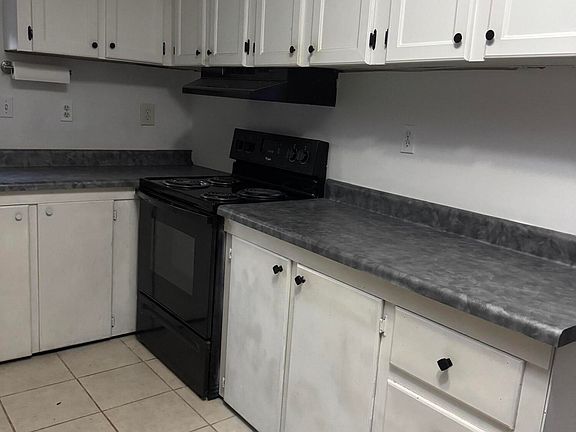 4th image of 2195 Joyner Pond Rd