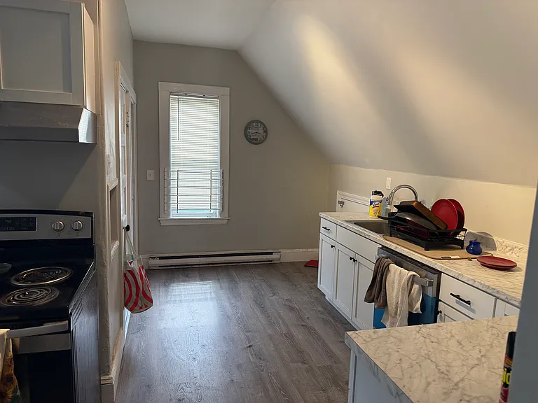 2083 Dorchester Ave #4 — Photo 5
