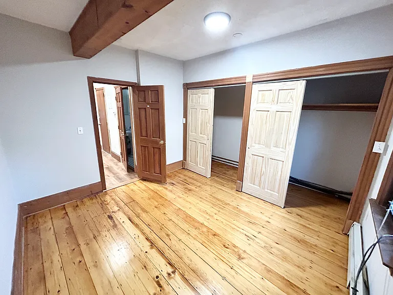 1568 Tremont St #1R — Photo 9