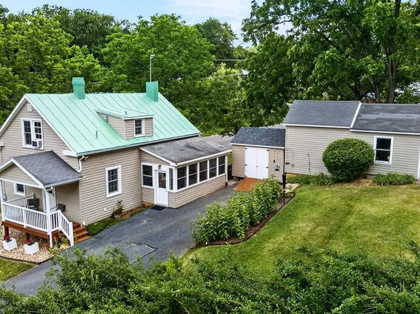 1801 Shutterlee Mill Rd, Staunton, VA 24401