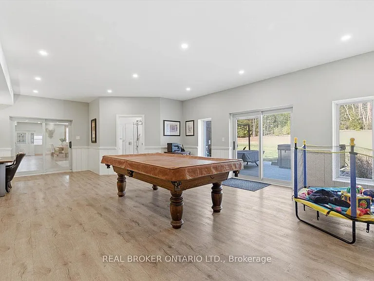 4589 Watson Rd S — Photo 28