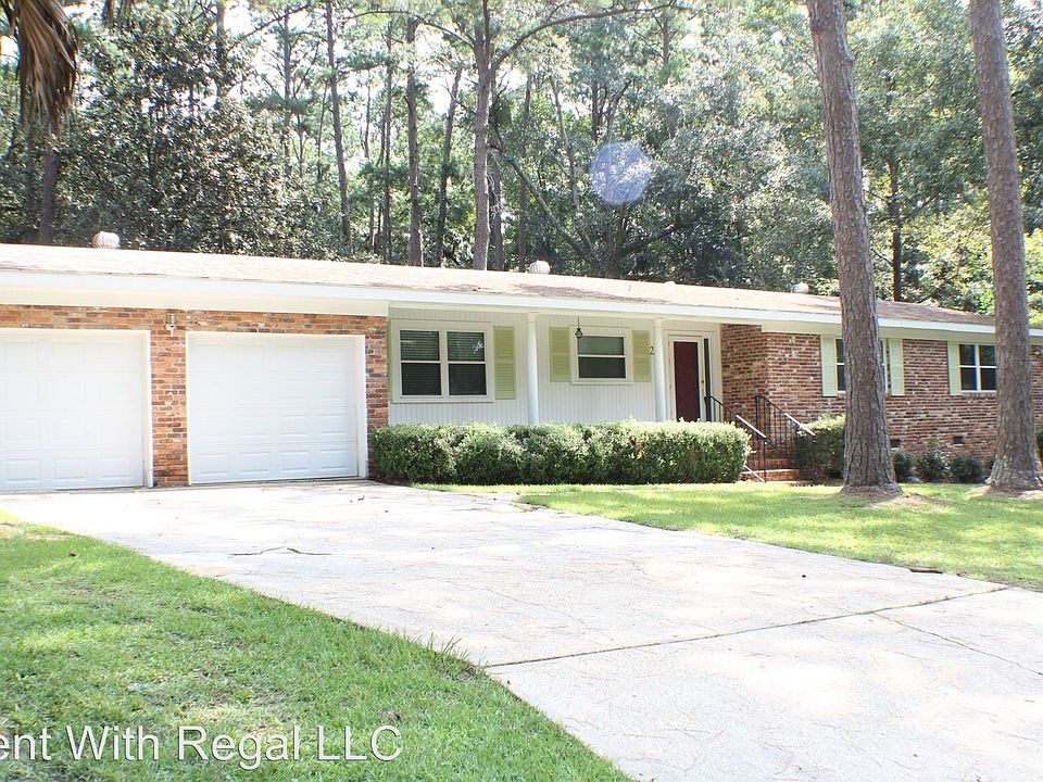 1st image of 2105 Great Oak Dr
