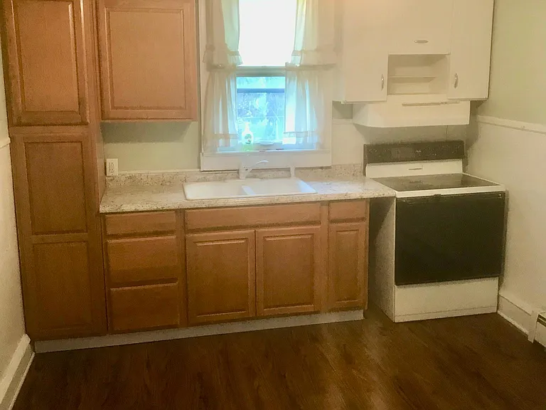 22 Wilford St — Photo 3