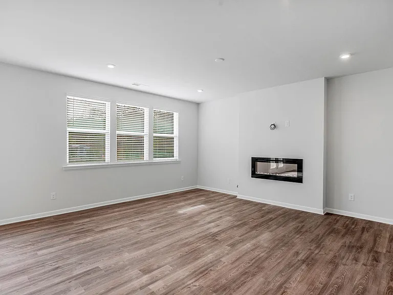 2034 Blue Sky Meadows Dr — Photo 5