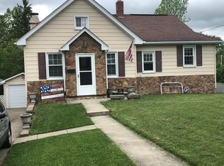 219 Fairview Ave, Beckley, WV 25801