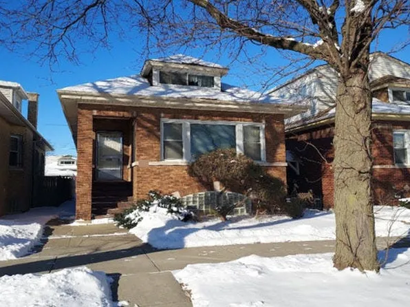 9418 S Throop St, Chicago, IL 60620