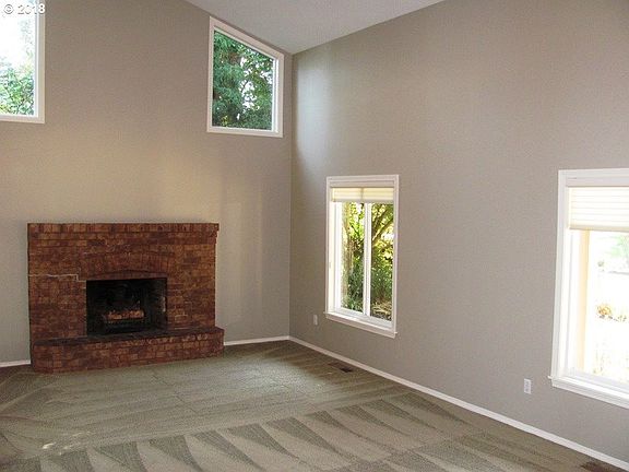 4th image of 3512 NE 109th St