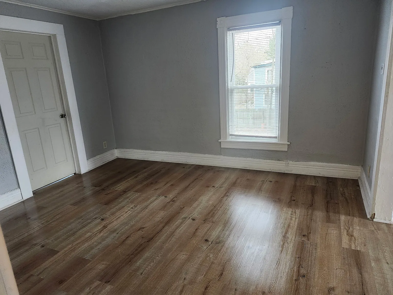 2 bed, 937 sqft, $1,550 — Photo 4