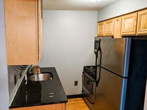 3rd image of 2026 Christian St #C
