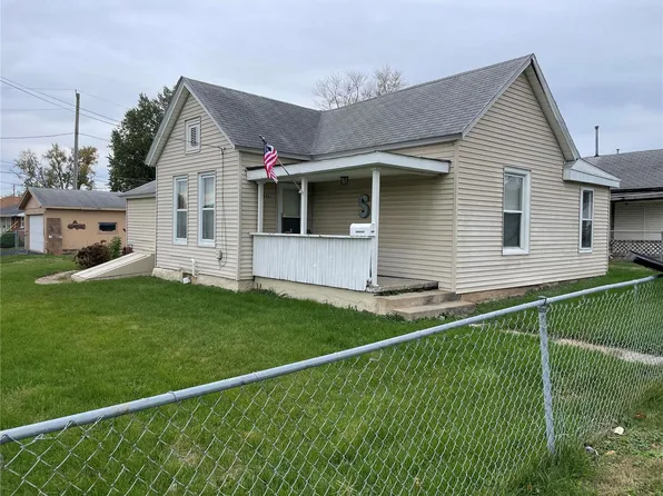 3901 Evans St, Hannibal, MO 63401