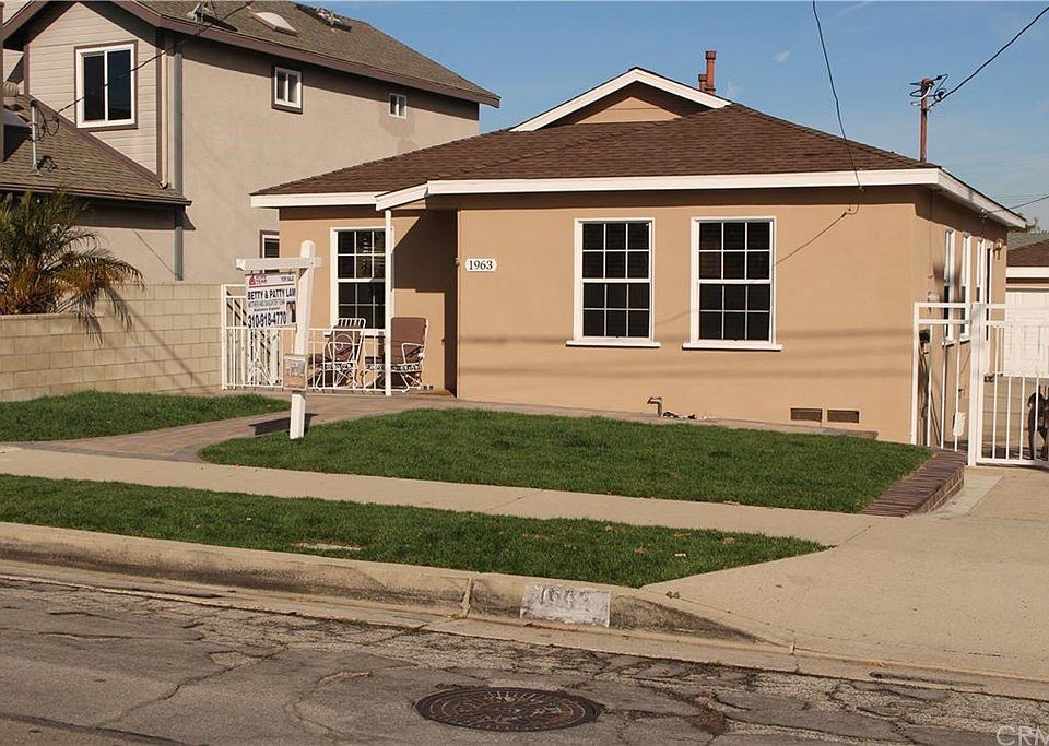 1st image of 1963 254th St