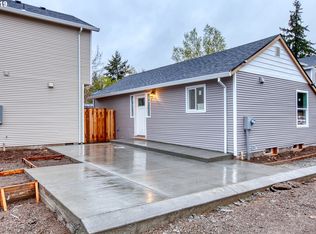 12327 SE Bush St, Portland, OR 97236