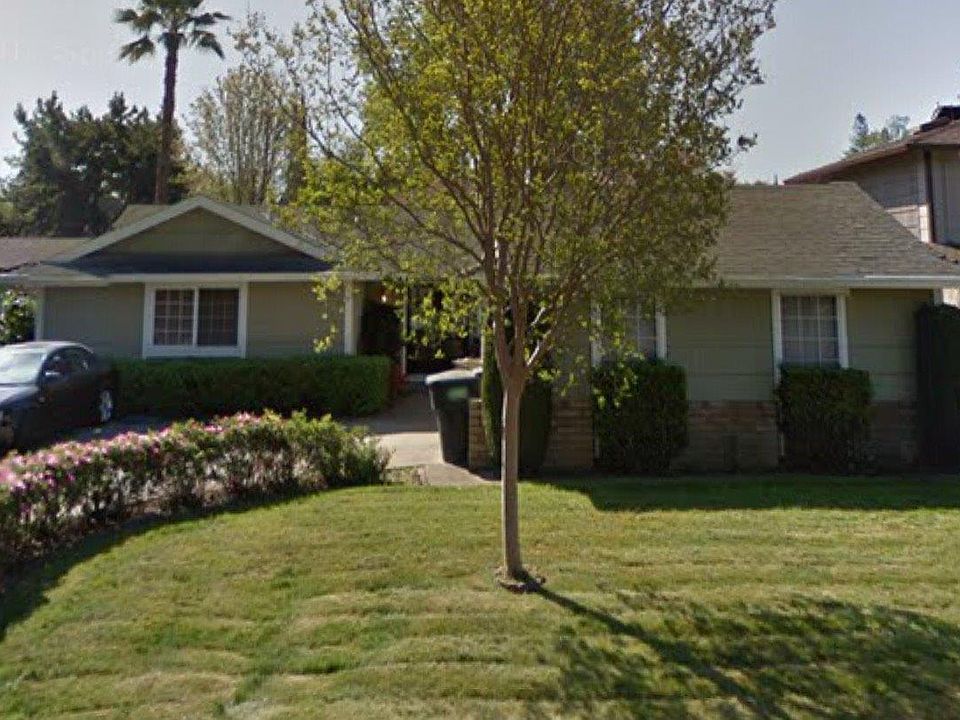1st image of 8932 Woodman Way