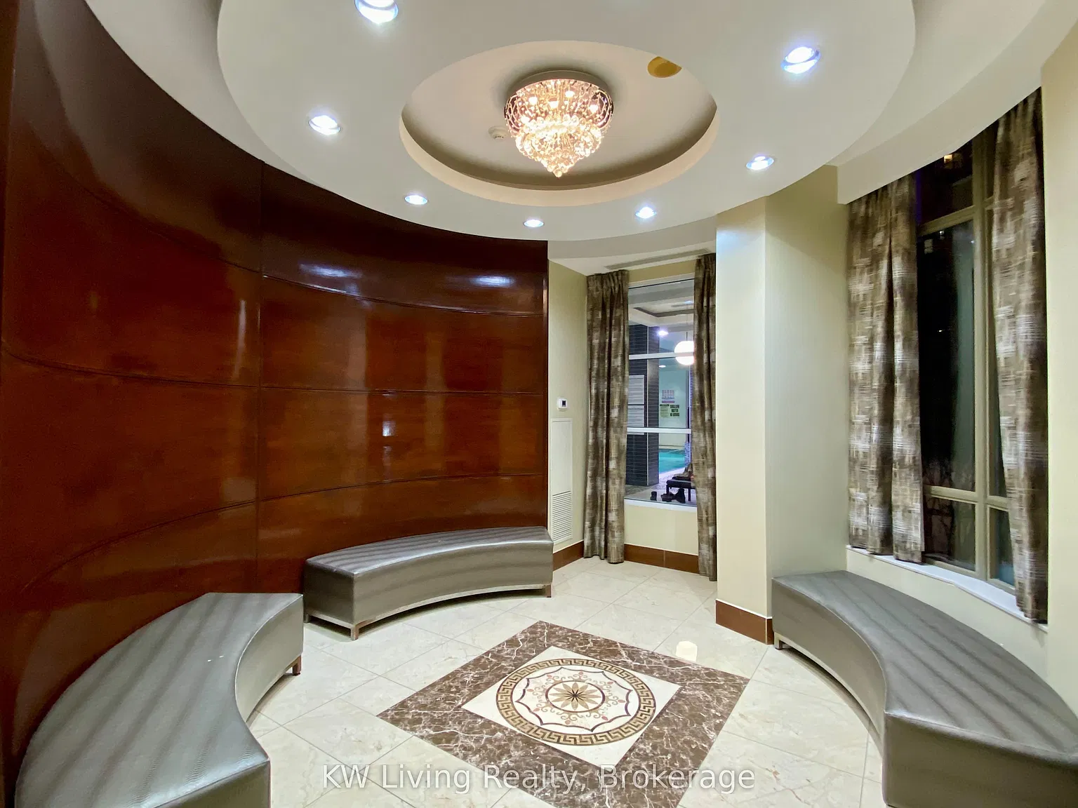 2 bed, $2,250 — Photo 1