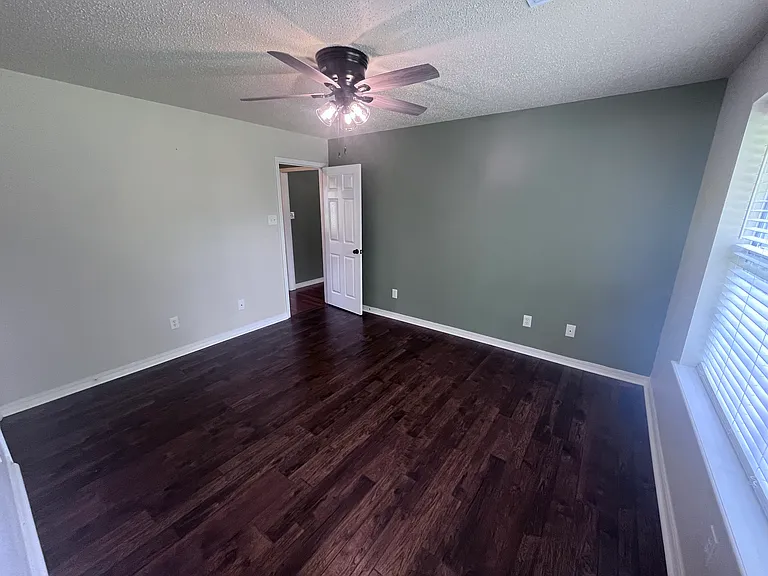 28 Burns Dr — Photo 21