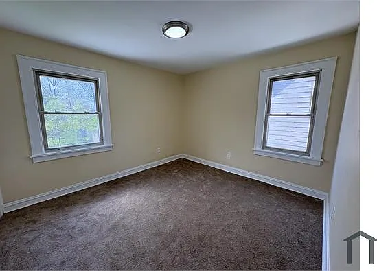 12816 Thornhurst Ave — Photo 17