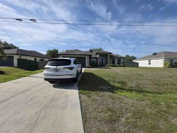 432 Piedmont St, Lehigh Acres, FL 33974