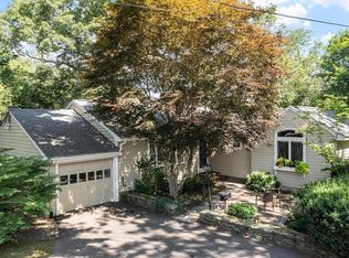 5 Hemlock St, Beverly, MA 01915