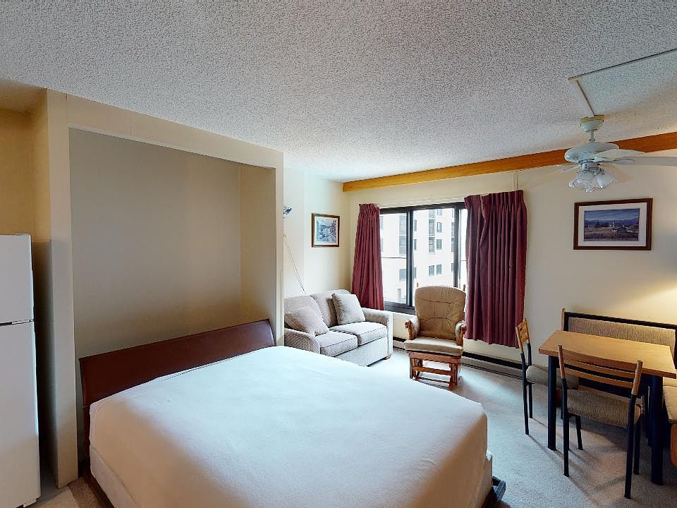 1st image of 1103 Silvercreek