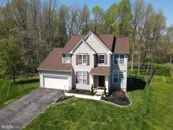 313 Joy Ct, Bear, DE 19701