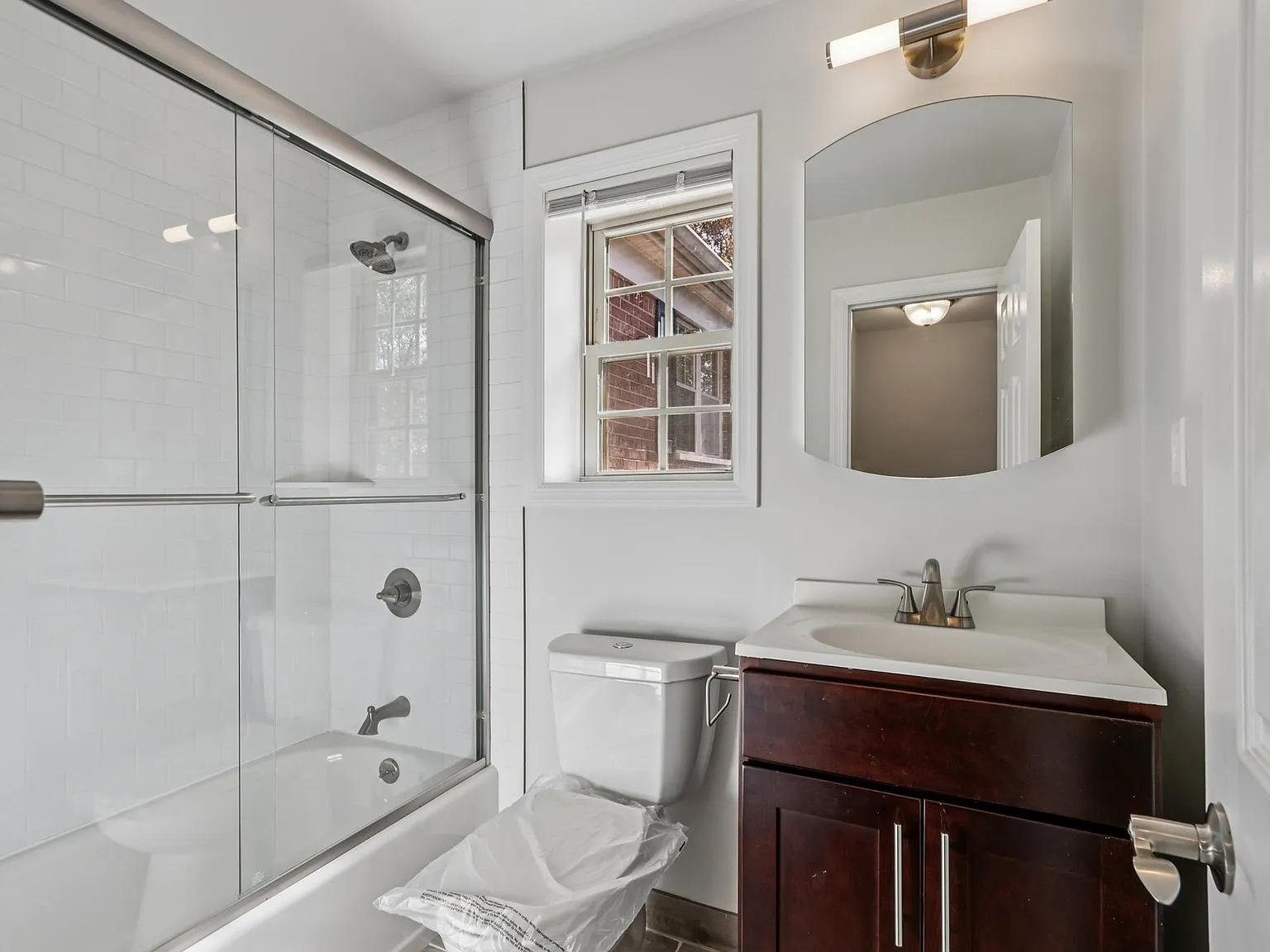 Kings Gardens Apartments — Photo 4
