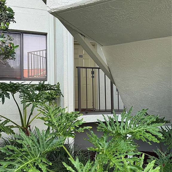 1515 Pinellas Bayway S #42 — Photo 3