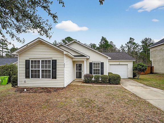 2nd image of 200 Kingston Trace Rd