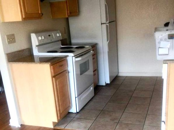 479 Cherry Ln APT A, Manteca, CA 95337