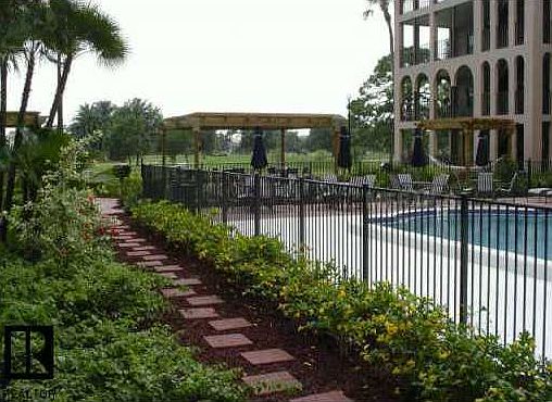 4th image of 6150 Gulfport Blvd S APT 110