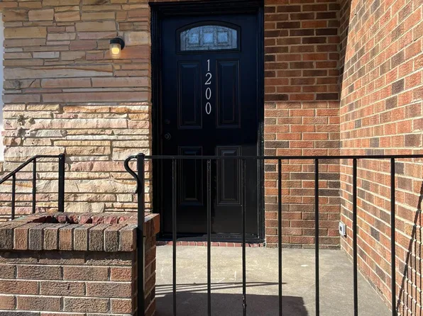 1200 E Holly St, Rocky Mount, NC 27801