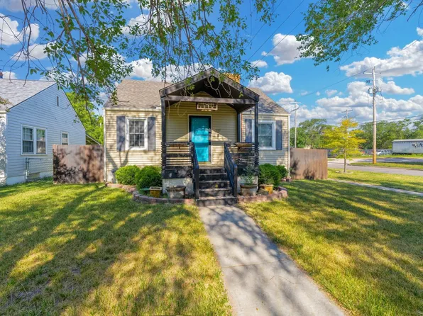 257 N Clarence St, Wichita, KS 67203