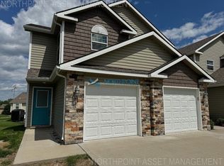 815 Raven Ct, Belton, MO 64012