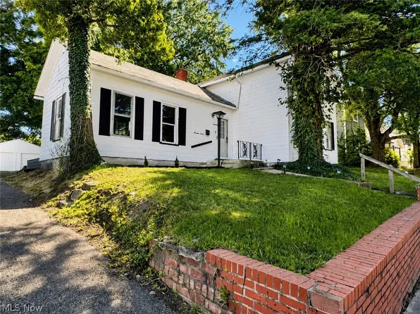 1312 Wooster Rd W, Barberton, OH 44203