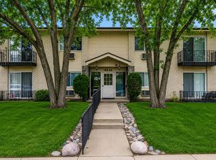 8856 Northshore Dr #201A, Des Plaines, IL 60016