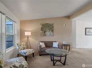 17710 Albany Street SW, Rochester, WA 98579