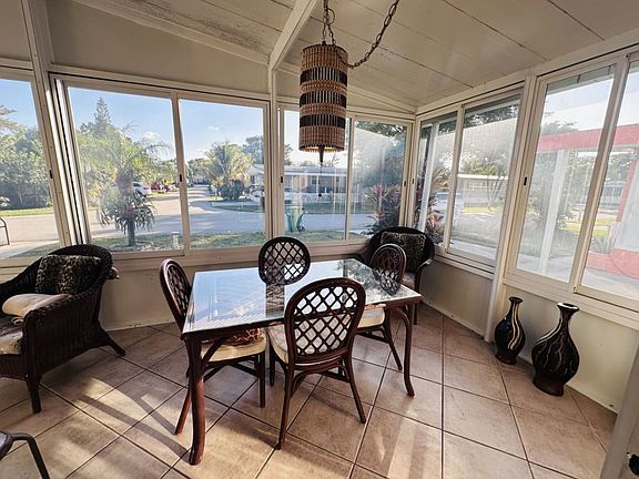 2nd image of 6533 Colonial Dr #510