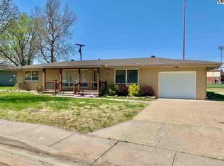 501 S Maple St, Inman, KS 67546